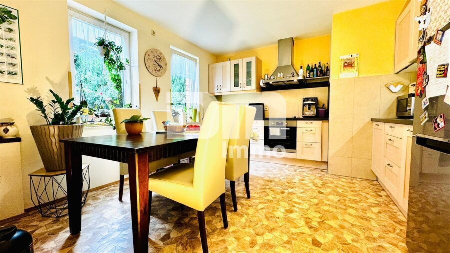 Schönes Mehrfamilienhaus geteilt nach WEG mit umfangreichen Nutzflächen und Traumgrundstück - WE1 - Souterrain Küche